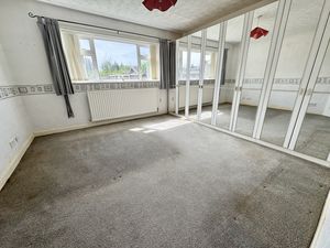 Master Bedroom- click for photo gallery